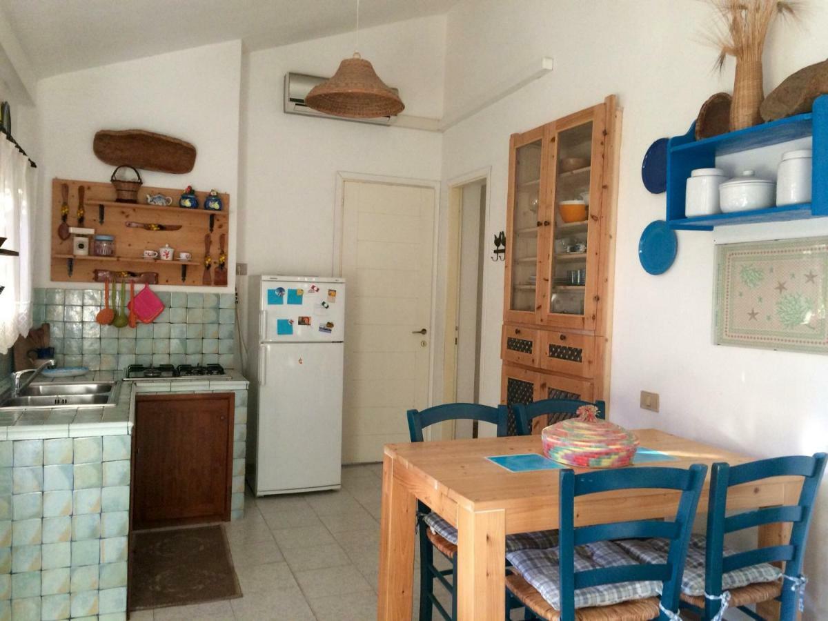 Casa Del Mirto Bianco Villa Chia Buitenkant foto